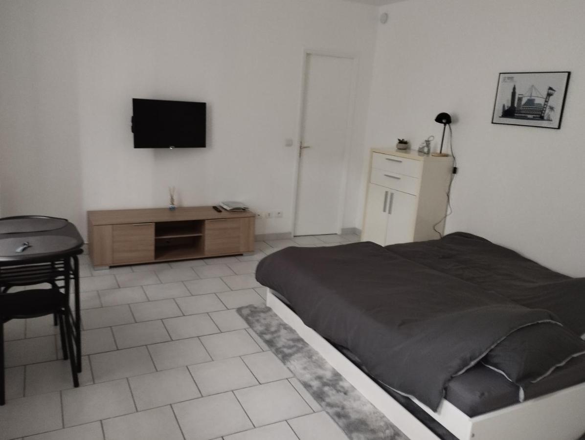 Charmant Studio Canape Lit Netflix Prime Video Dazn Wifi Le Havre Luaran gambar